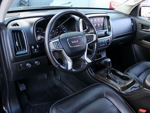 Used 2020 GMC Canyon Denali image 21