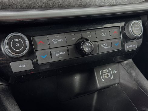 Used 2022 Jeep Compass Latitude w/ Convenience Group image 15