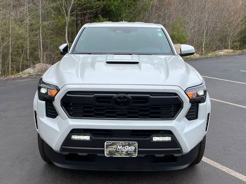 New 2026 Toyota Tacoma TRD Sport AWD/4WD image 8