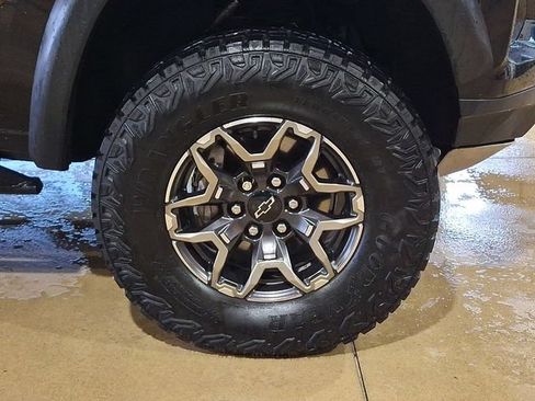 Used 2026 Chevrolet Colorado ZR2 AWD/4WD image 29