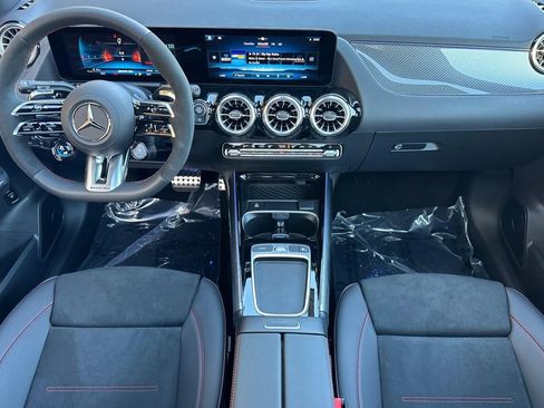 New 2026 Mercedes-Benz GLA 35 AMG 4MATIC image 24