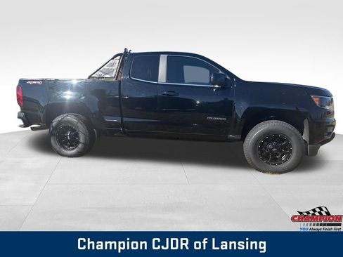 Used 2020 Chevrolet Colorado W/T w/ WT Convenience Package image 6