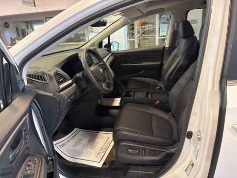 Used 2026 Honda Odyssey EX-L image 15