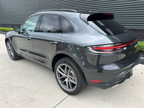 Used 2026 Porsche Macan AWD/4WD image 3