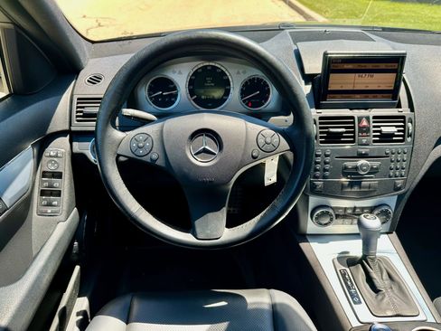 Used 2008 Mercedes-Benz C 300 4MATIC Sedan image 17