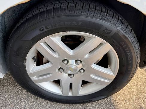 Used 2012 Chevrolet Impala LT w/ LT Sunroof Package FWD image 14