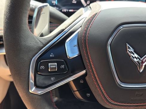 Used 2023 Chevrolet Corvette Stingray Premium Cpe w/ Z51 Performance Package RWD image 23