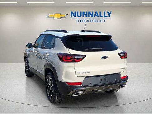 New 2026 Chevrolet TrailBlazer ACTIV w/ Driver Confidence Package FWD image 3