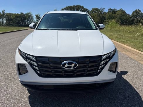 Used 2023 Hyundai Tucson SE FWD image 5