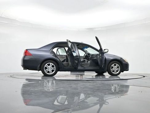 Used 2007 Honda Accord EX image 48