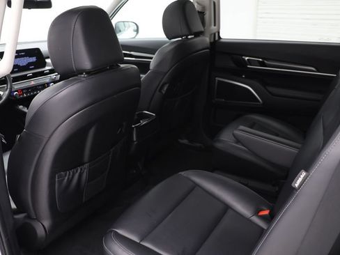 Used 2025 Kia Telluride S AWD/4WD image 10