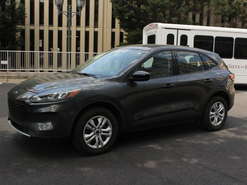 Used 2020 Ford Escape S AWD/4WD image 12