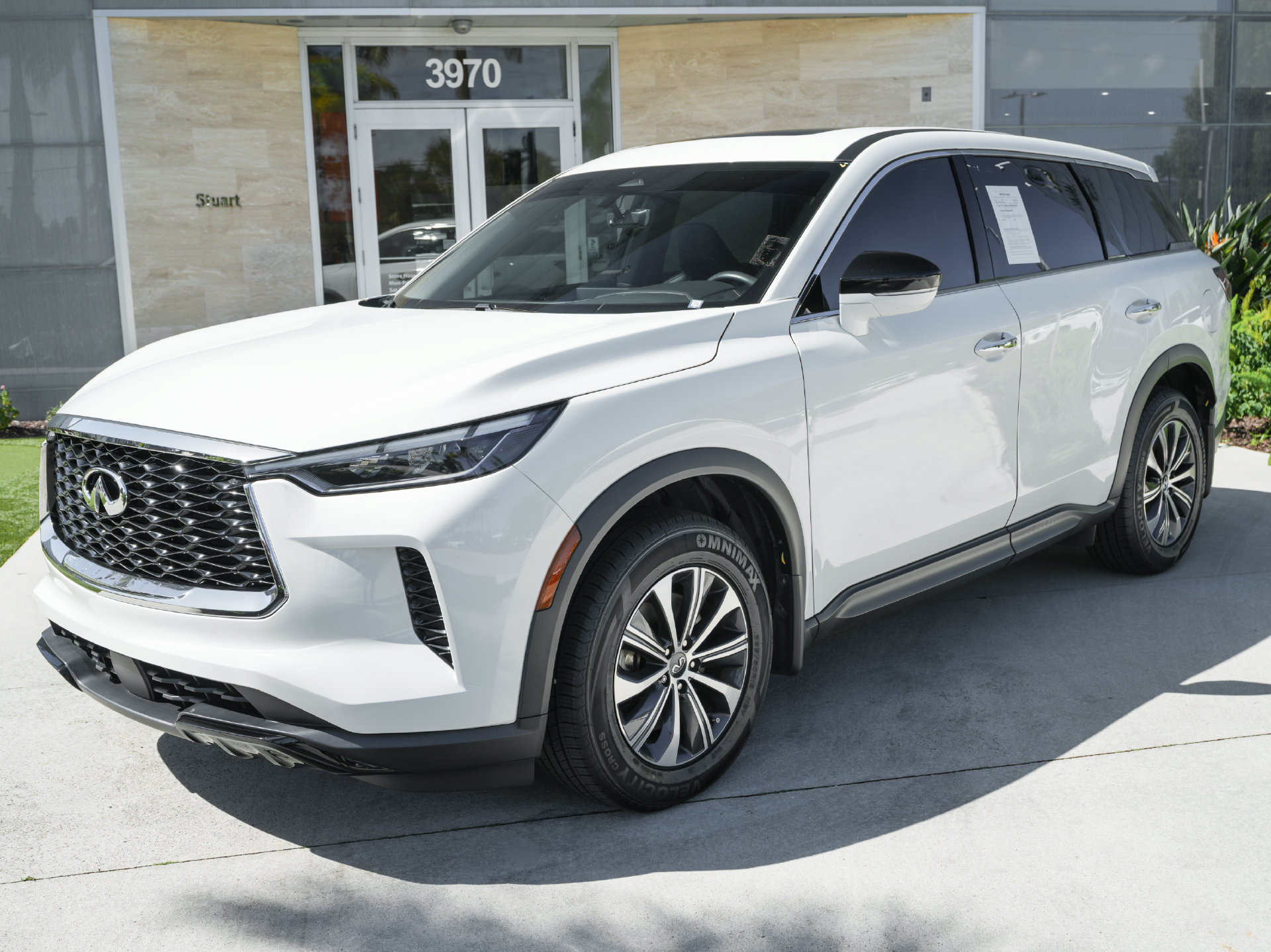 Certified 2024 INFINITI QX60 Pure FWD image 27