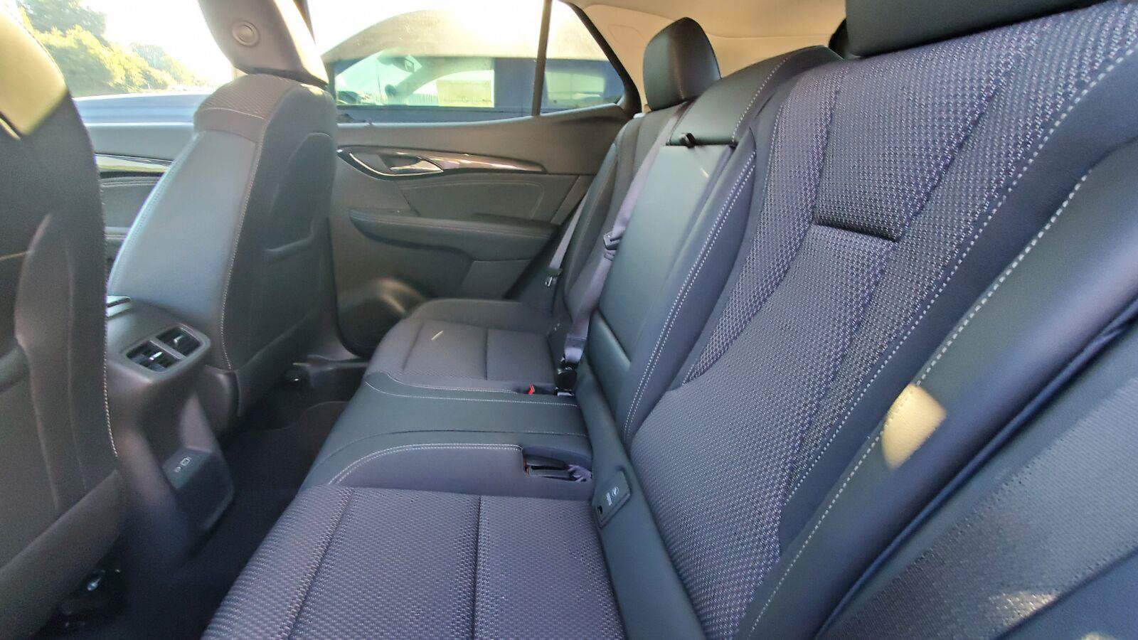 Used 2023 Buick Envision Preferred FWD image 5