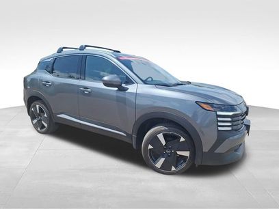 Certified 2025 Nissan Kicks SR