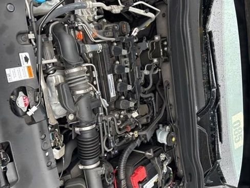 Used 2018 Honda Accord Sport image 14