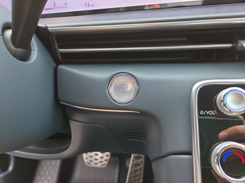 New 2027 Genesis GV80 3.5T e-SC AWD/4WD image 23
