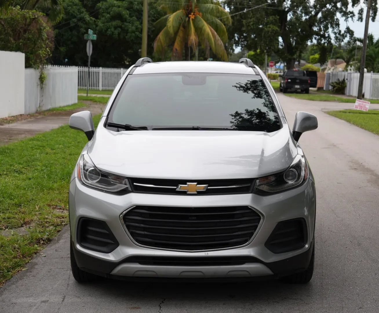 Used 2021 Chevrolet Trax LT w/ LT Convenience Package FWD image 5