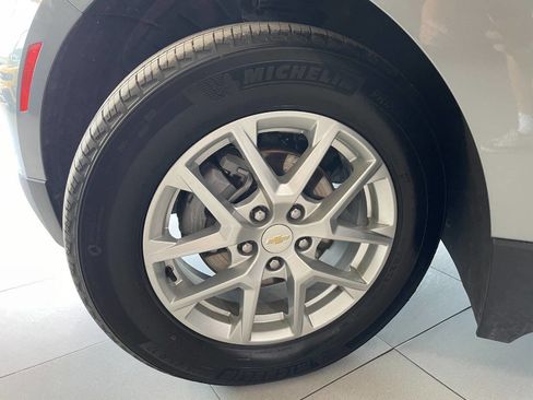 Used 2023 Chevrolet Equinox LT image 12