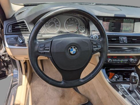 Used 2012 BMW 535i xDrive Sedan AWD/4WD image 4