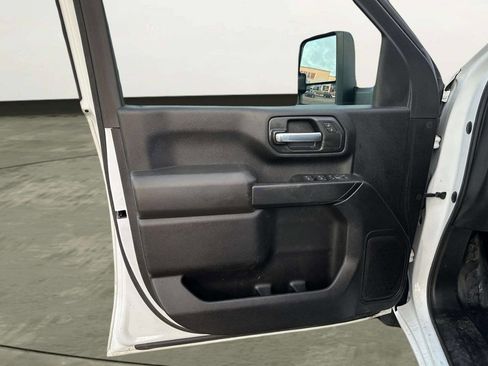 Used 2021 Chevrolet Silverado 2500 W/T w/ WT Convenience Package image 12