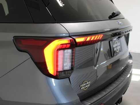 New 2026 Ford Explorer ST w/ Sun And Sound Package image 51