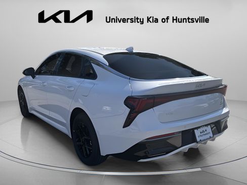 New 2026 Kia K5 LXS FWD image 5