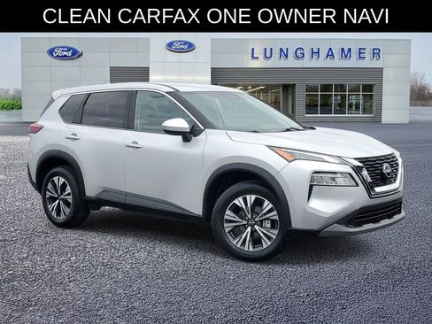 Used 2023 Nissan Rogue SV image 1