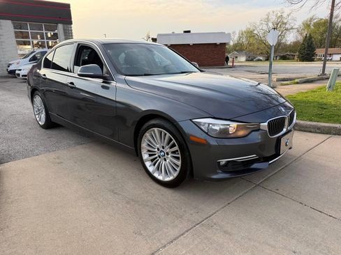 Used 2013 BMW 328i xDrive Sedan image 1