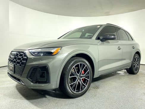 Used 2023 Audi SQ5 Premium Plus w/ Premium Plus Package image 24