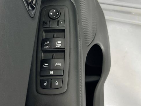 Used 2022 Dodge Durango GT AWD/4WD image 18
