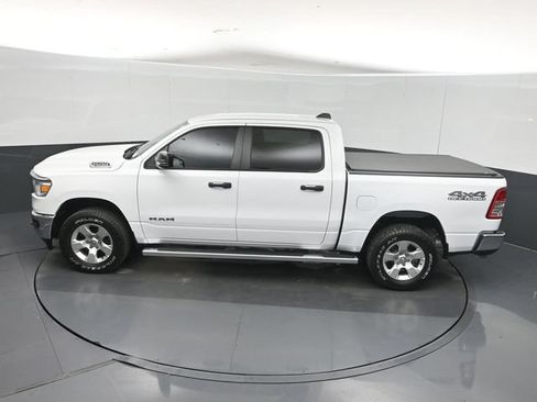 Used 2024 RAM 1500 Big Horn AWD/4WD image 45