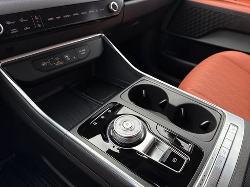 New 2026 Kia Carnival EX image 29