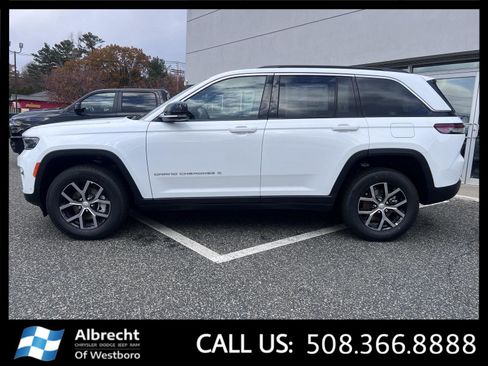 New 2025 Jeep Grand Cherokee Limited w/ Luxury Tech Group II image 2