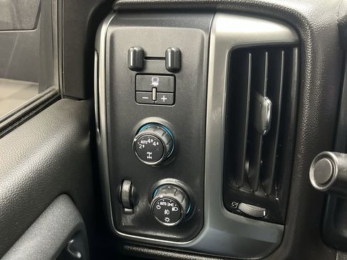 Used 2017 Chevrolet Silverado 1500 LT w/ All Star Edition image 16