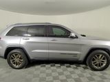 Certified 2016 Jeep Grand Cherokee Laredo 75th Anniversary image 3