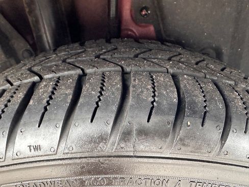 Used 2022 Toyota Corolla LE image 26