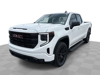 Used 2025 GMC Sierra 1500 Elevation
