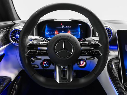 Used 2025 Mercedes-Benz AMG GT 63 image 43