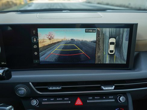 New 2025 Hyundai Sonata Limited image 23