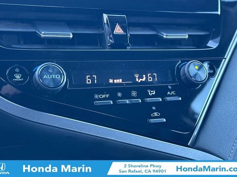 Used 2024 Toyota Camry SE image 23