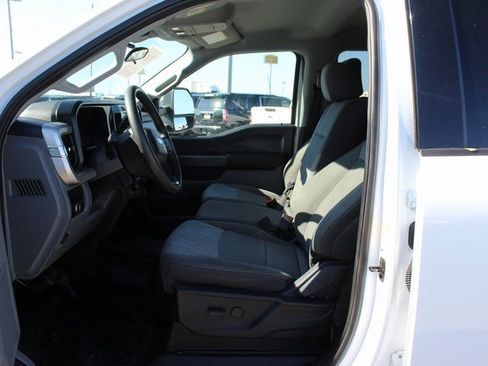 Used 2024 Ford F250 XLT w/ FX4 Off-Road Package image 14