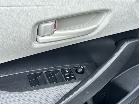 Used 2024 Toyota Corolla LE FWD image 16