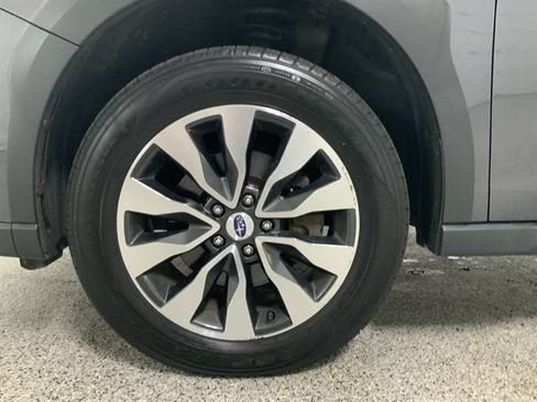 Used 2024 Subaru Outback Limited AWD/4WD image 8