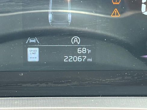 Used 2024 Kia Telluride S w/ S Sunroof Package image 30