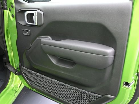 New 2026 Jeep Wrangler Unlimited Sport image 31