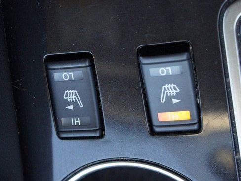 Used 2023 Nissan Maxima SV w/ Floor Mat Group image 8