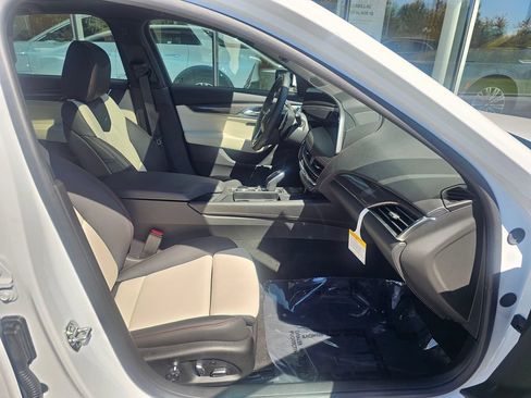 New 2026 Cadillac CT5 Sport w/ Technology Package AWD/4WD image 11
