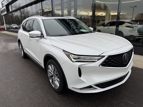 Certified 2023 Acura MDX SH-AWD w/ Advance Package image 3