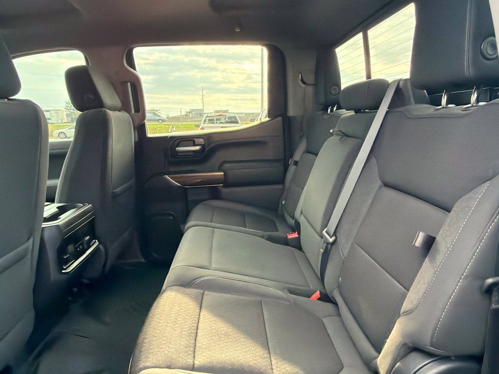 Used 2021 Chevrolet Silverado 1500 LT Trail Boss w/ Convenience Package II AWD/4WD image 15